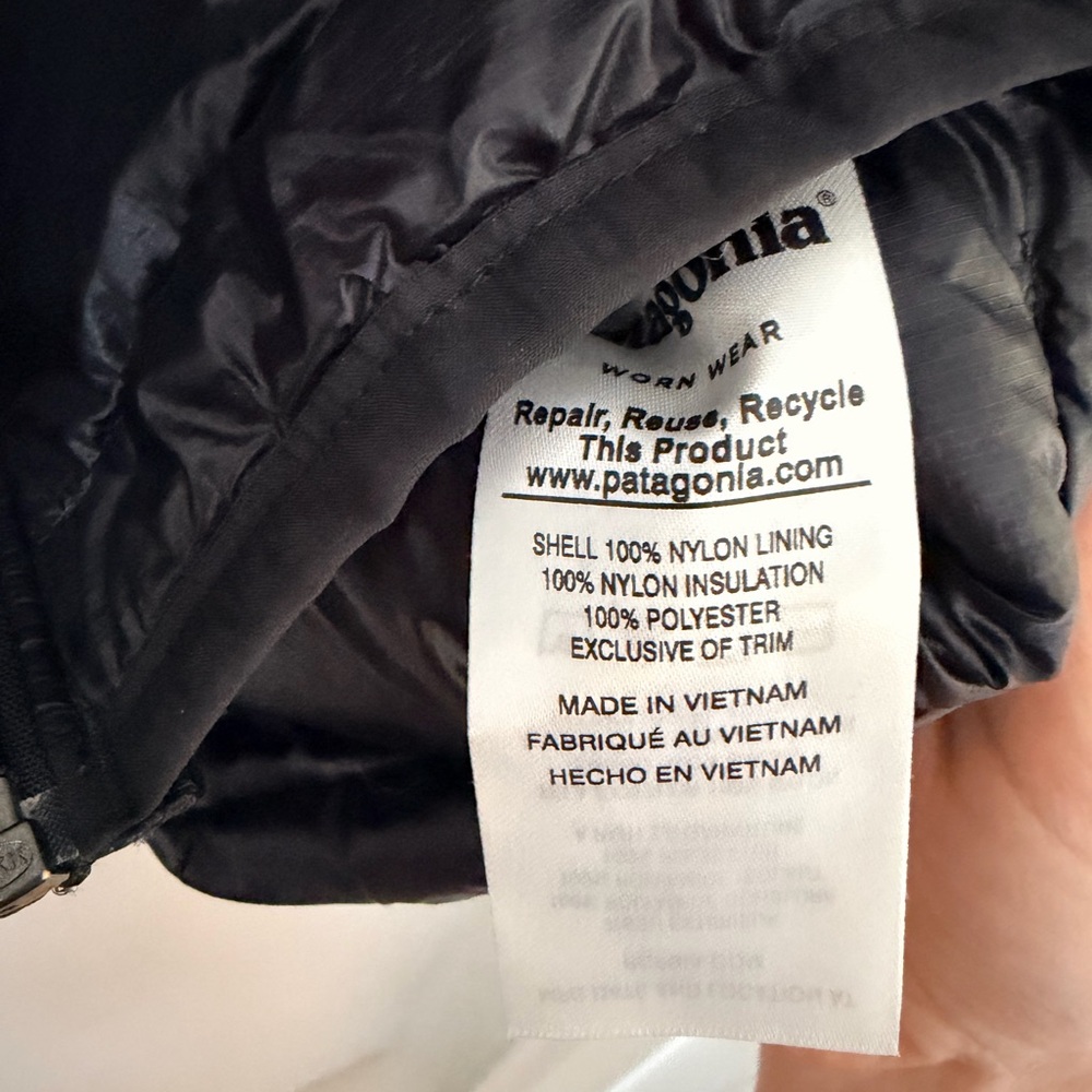 Patagonia jacket - Salesforce branded - Picture 4 of 5